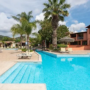 Village 3* Villasimius