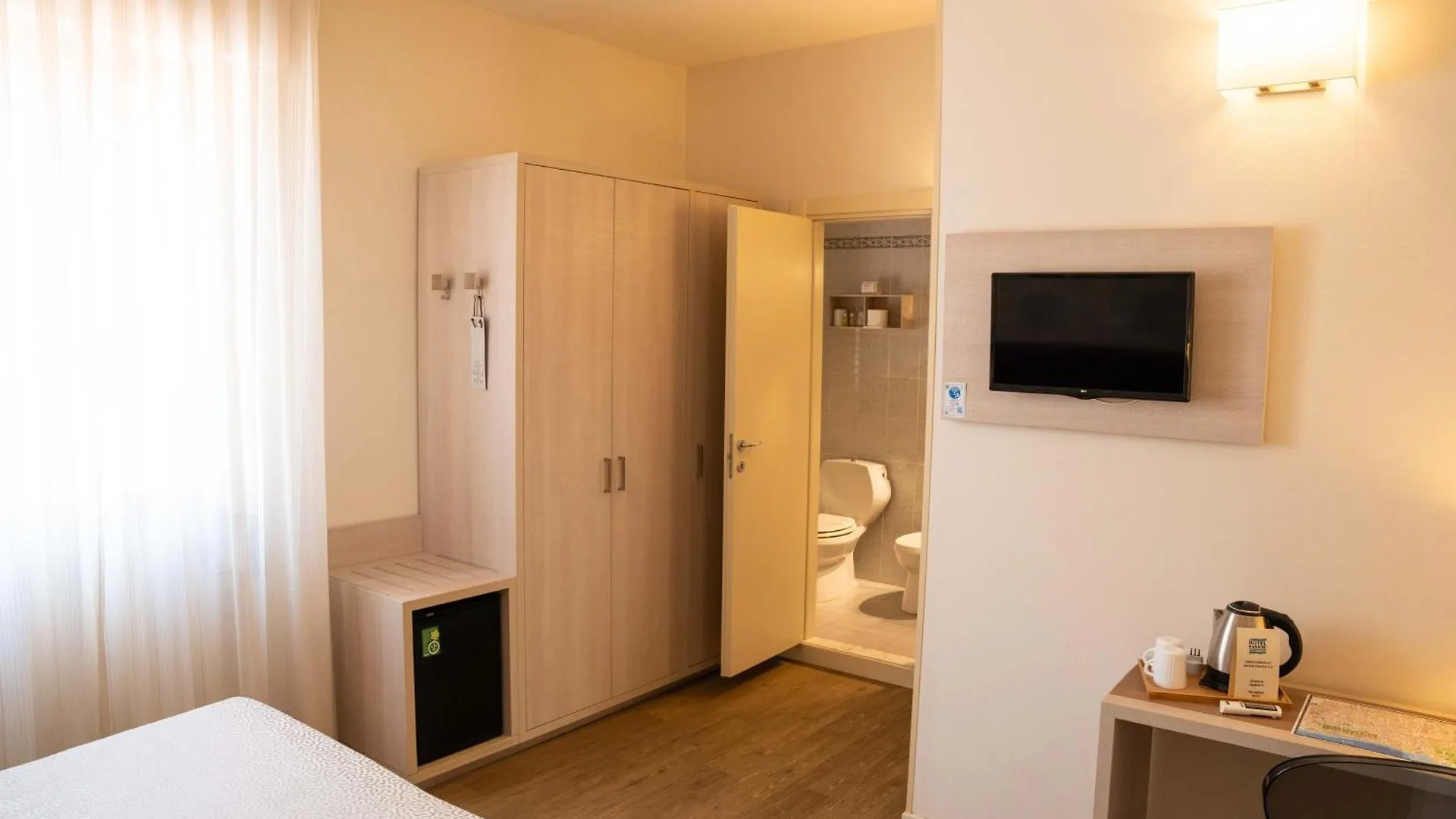 Hotel Pardini Viareggio 3*,  Italien